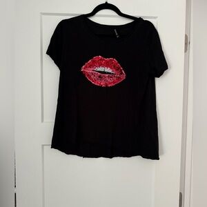 Red Sequin Graphic Black Short Sleeve Tee